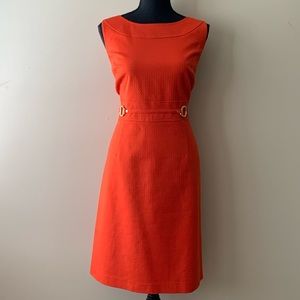 TAHARI Sleeveless Dress.
